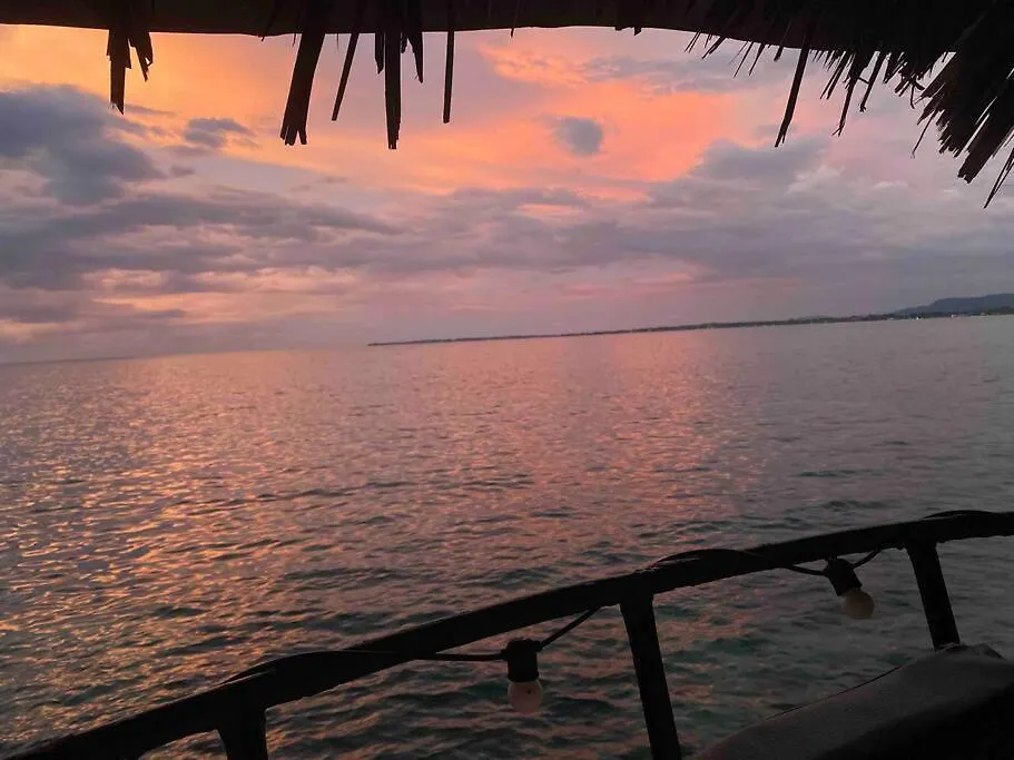 Ocean Sunset Oasis On Negril West End Lägenhet